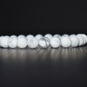 White Howlite Bracelet, Natural Stone Crystal, Unisex Gift