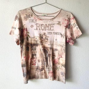 y2k 2000s Rome Italy Rhinestone Bling All Over Print Tee Shirt Top Women&#39;s Large