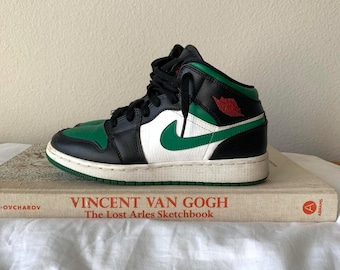 Nike Air Jordan 1 mid green white black sneakers Youth 5.5 or Women's size 7