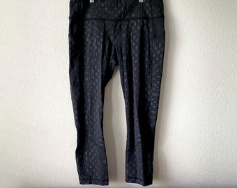 美品　ルルレモン　レギンス　ワンダーアンダー　Mサイズ　グレー ルルレモン レディース ワンダーアンダー レギンス サイズM 8