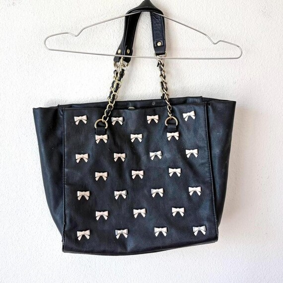 Betsey Johnson Bows Black Faux Leather Handbag Shoulder Bag  display picture 1