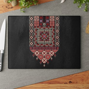 Palestine Tatreez Glass Cutting Board