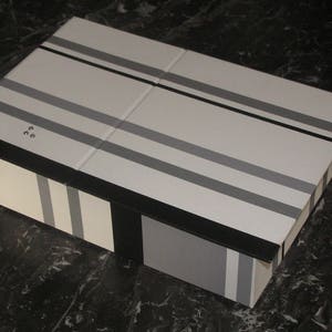 Make up box with mirror, pink and gray image 2