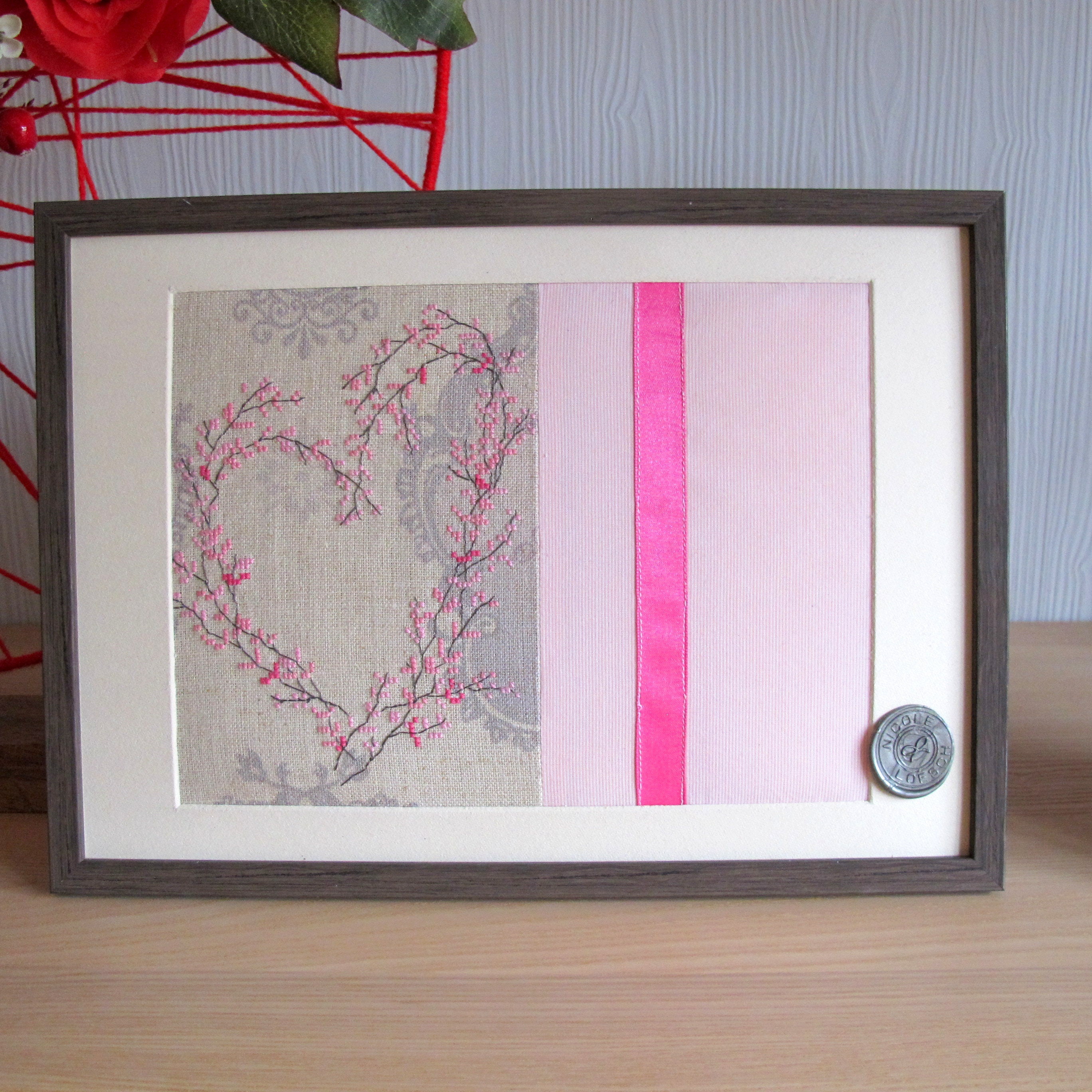 Tableau Brodé Branchage Printanier