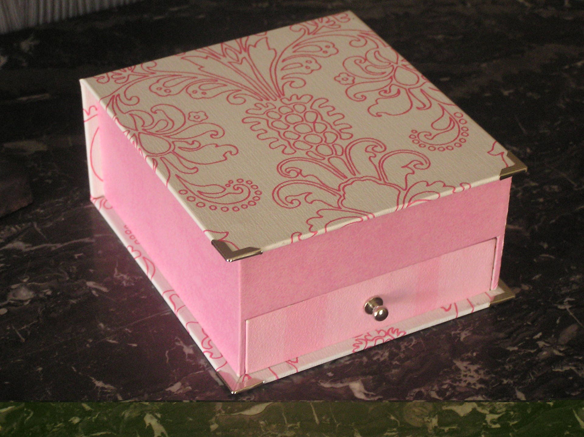 Boîte à Bijoux Compartiments, Rose et Blanche