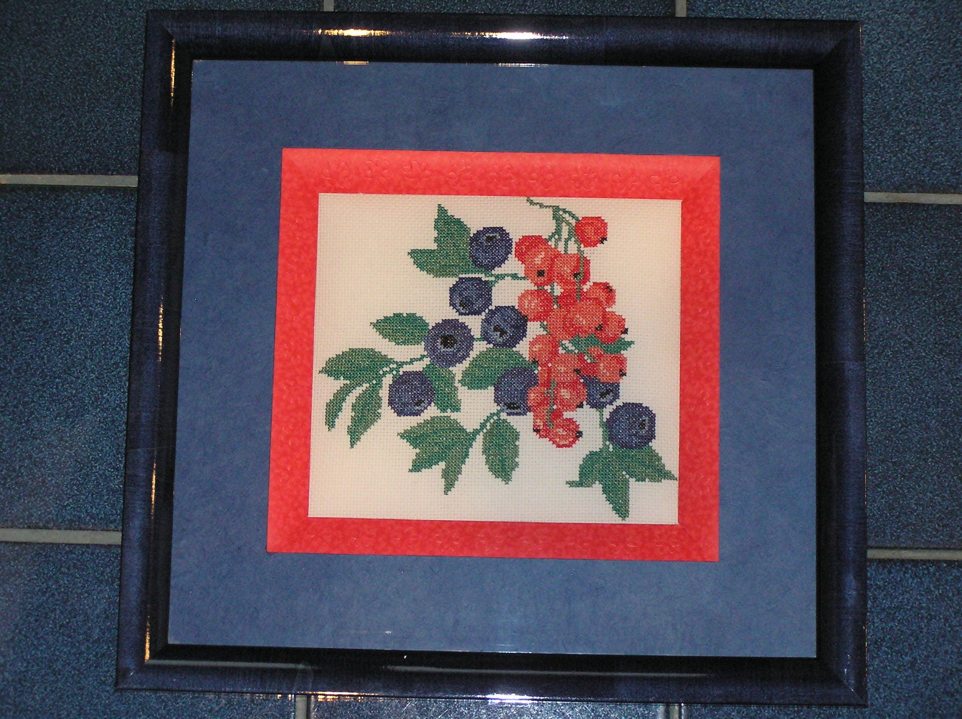 Tableau Fruits Des Bois Bleu et Rouge