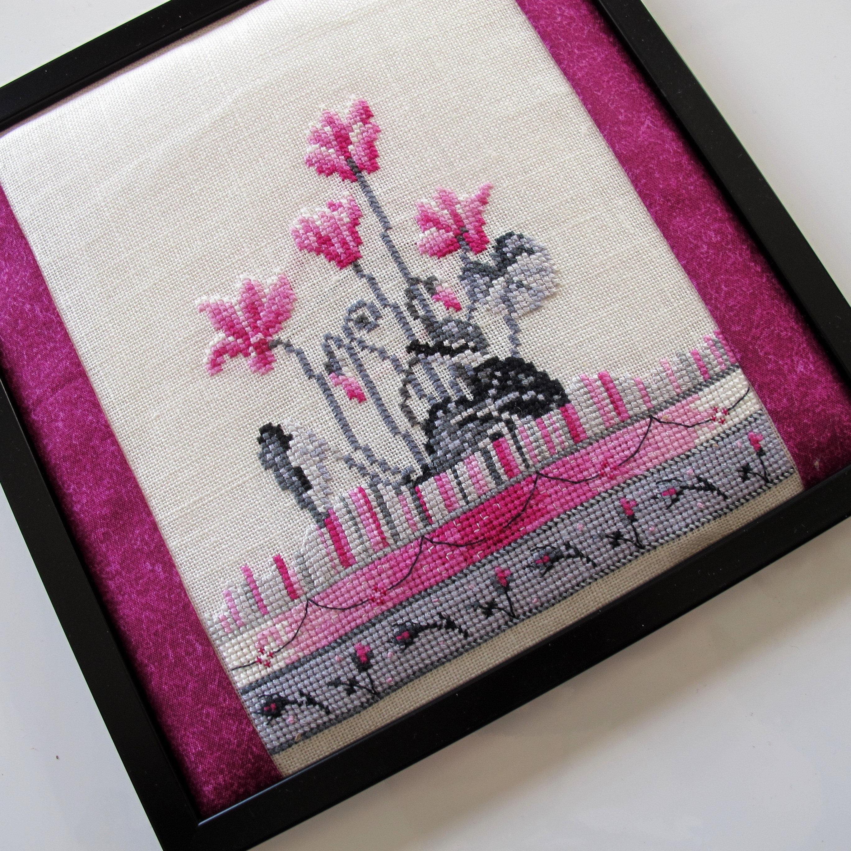 Tableau Brodé Cyclamen