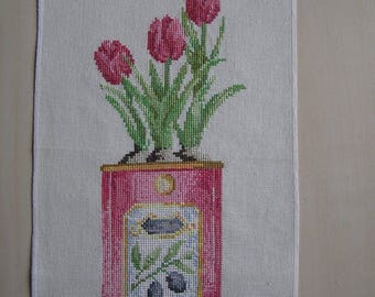 Broderie tulipes roses