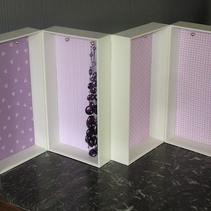 Armoire à bijoux repliable rose en carton