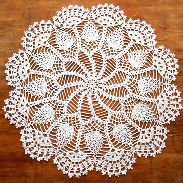 Napperon blanc au crochet de 47 cm, Décoration d'intérieur fait main, Idée de cadeau, Napperon.