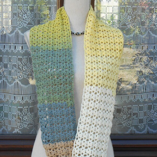 Echarpe snood au crochet, Long snood au crochet, Double snood, Echarpe jaune, beige, écrue et gris vert, Echarpe ronde.