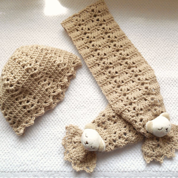 Ensemble bonnet et écharpe 3 à 6 mois, Bonnet et écharpe beige au crochet 3 à 6 mois, Cadeau de Naissance au crochet.