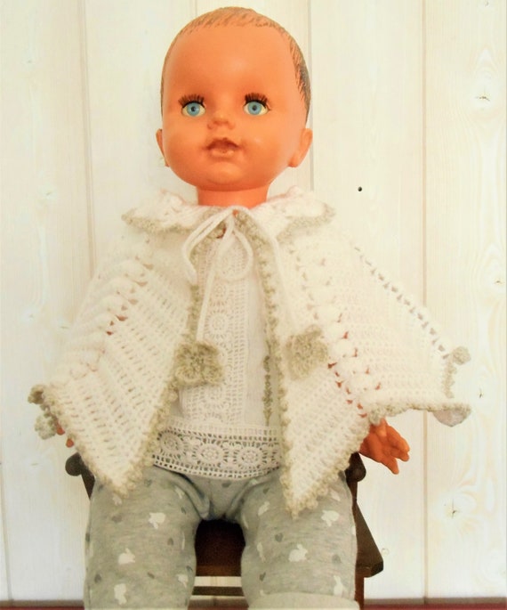 Cape blanche bebe au crochet Chale blanc et beige taille naissance Cape pour bebe premature a 1 mois Cape de bapteme Cadeau de naissance Etsy France