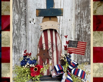 Uncle Sam arrangement, Patriotic porch decor, Red White and Blue rustic Decor, Rustic Uncle Sam stand,  Patriotic stand for 4th of July,