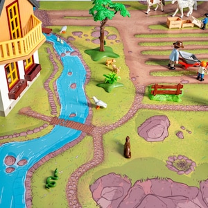 MAPY ROLI - Gospodarstwo - kompatybilne z figurkami zwierząt Playmobil, Lego, schleich i innymi zabawkami dla dzieci o wymiarach 100 cm x 150 cm.