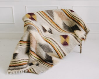 Handwoven Ukrainian Wool Blanket: Organic Full Size Coverlet
