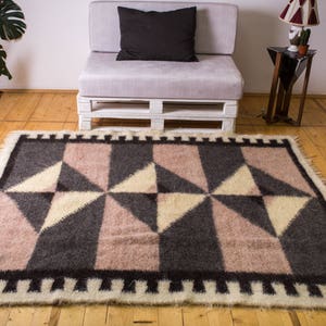 Ukrainian Wool Rug: Carpathian Organic Sheep Wool Lizhnyk