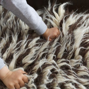 Shaggy wool rug, Fluffy rug, Accent rug, Hand woven rug, Fuzzy rug, Shag rug, Home decor