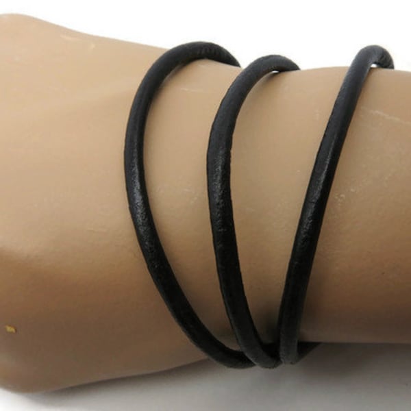 Round leather cord Ø4mm smooth black for jewelry creation Sold by the meter