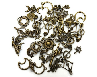 Antique bronze color metal pendant charms