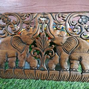 Wood carving wall hanging Thai style double elephant wall hanging wall decoration New Year&#39;s gifts Christmas.