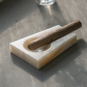 Unique Marble Ashtray, Stoner Gift Idea, Vintage Ash Tray, Gifts for Dad
