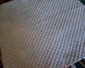 Hand gestrickte gehäkelte Babydecke | Gelb und Blau melierte Baby Wolldecke |   Handgemachte Newborn Decke et