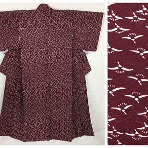 Japanese women&#39;s kimono, vintage, burgundy silk, small, short, Japan import