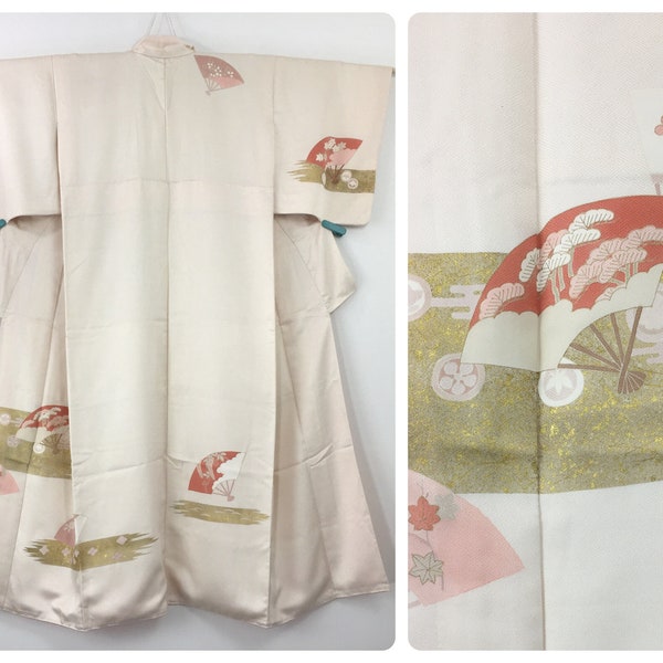 Japanischer Damen Kimono, vintage, rosa Seide, medium, Blumen und Sensu, Japan Import