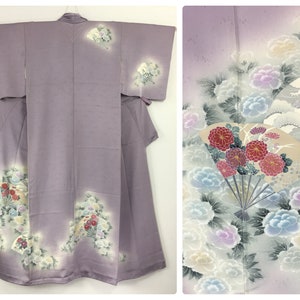 Japanese women&#39;s kimono, vintage, sensu, fans, flowers, lavender silk, small-medium, Japan import