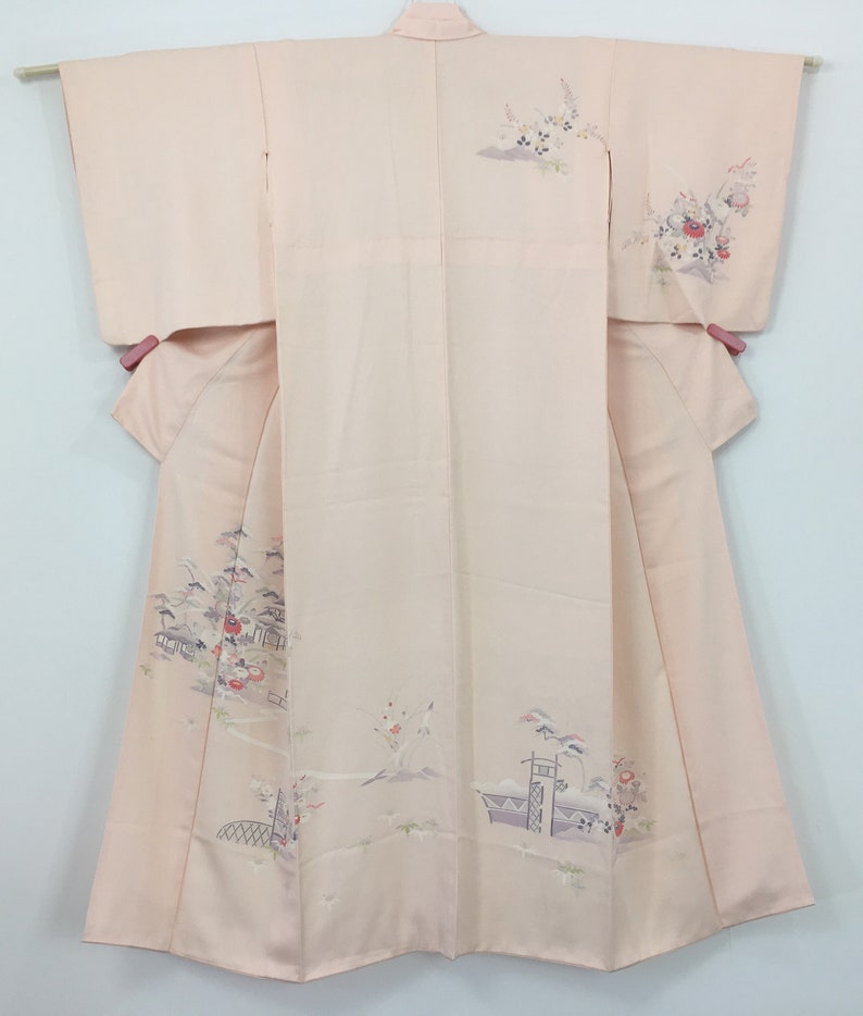 Japanischer Damen Kimono, Vintage, Blumen & Bäume, rosa Seide, klein, Japan Import Bild 2