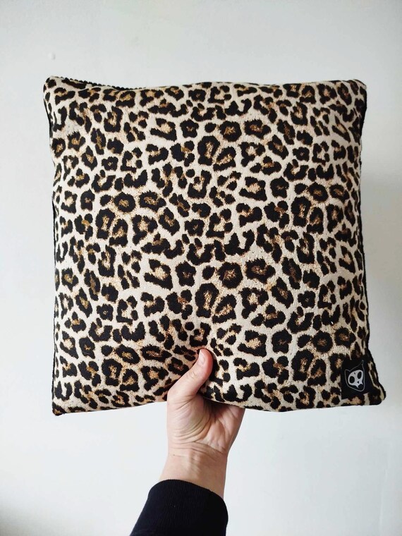 Kissenbezug mit Leopardenmuster und schwarzem Samt, Kissen mit Leopardenmuster