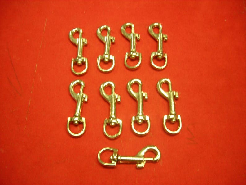 Set of 9 carabiners to pull zamac nickeled. The color pictured is fake. It is of nickel image 1