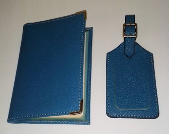 Passport with door luggage tag set.