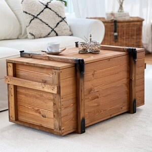 Uncle Joe's Coffee Table Chest Wooden Box Vintage Shabby Chic Solid ...