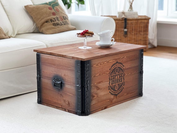 Coffre Table Basse En Bois Massif Uncle Joe's - Vintage Chic - 65x40x47cm