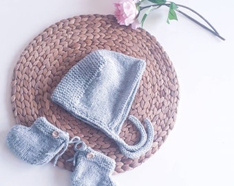 Layette bonnet béguin et petits chaussons pour bébé naissance garçon ou fille tricotés à la main Fabrication Française