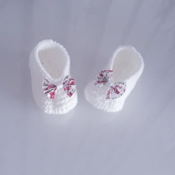 Vêtements chaussures ballerines liberty Adeljda crochet tricot fait main bébé fille 0 à 6 mois Fabrication Française