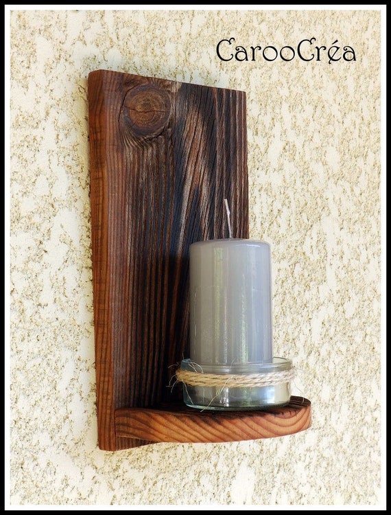 Rustikaler Kerzenhalter aus Holz für die Wand, rustikale Wandleuchte, Wanddekoration im Landhausstil, rustikale Kerze, upgecycelt, handgefertigt