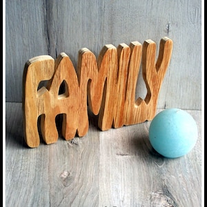 Recorte de palabras de madera, familia de palabras, letras de madera, letrero, decoración del hogar familiar, calado de familia de palabras, Familia en madera, Familia