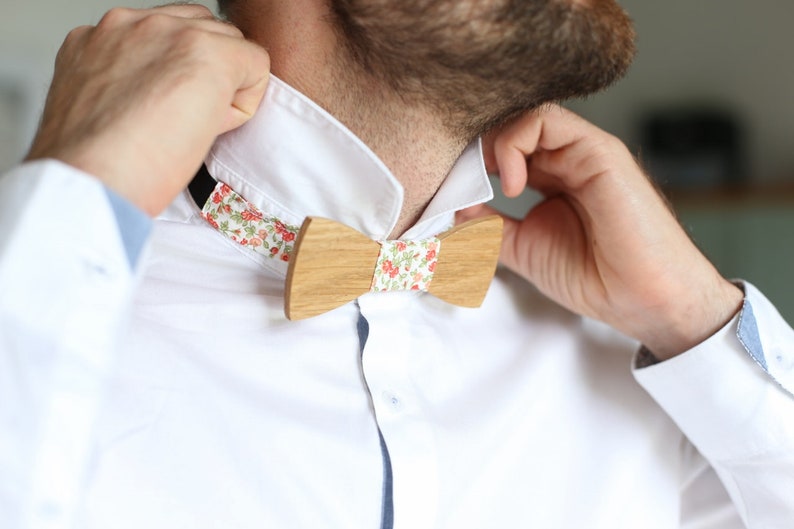 Wooden Bow Tie Adult Size image 7