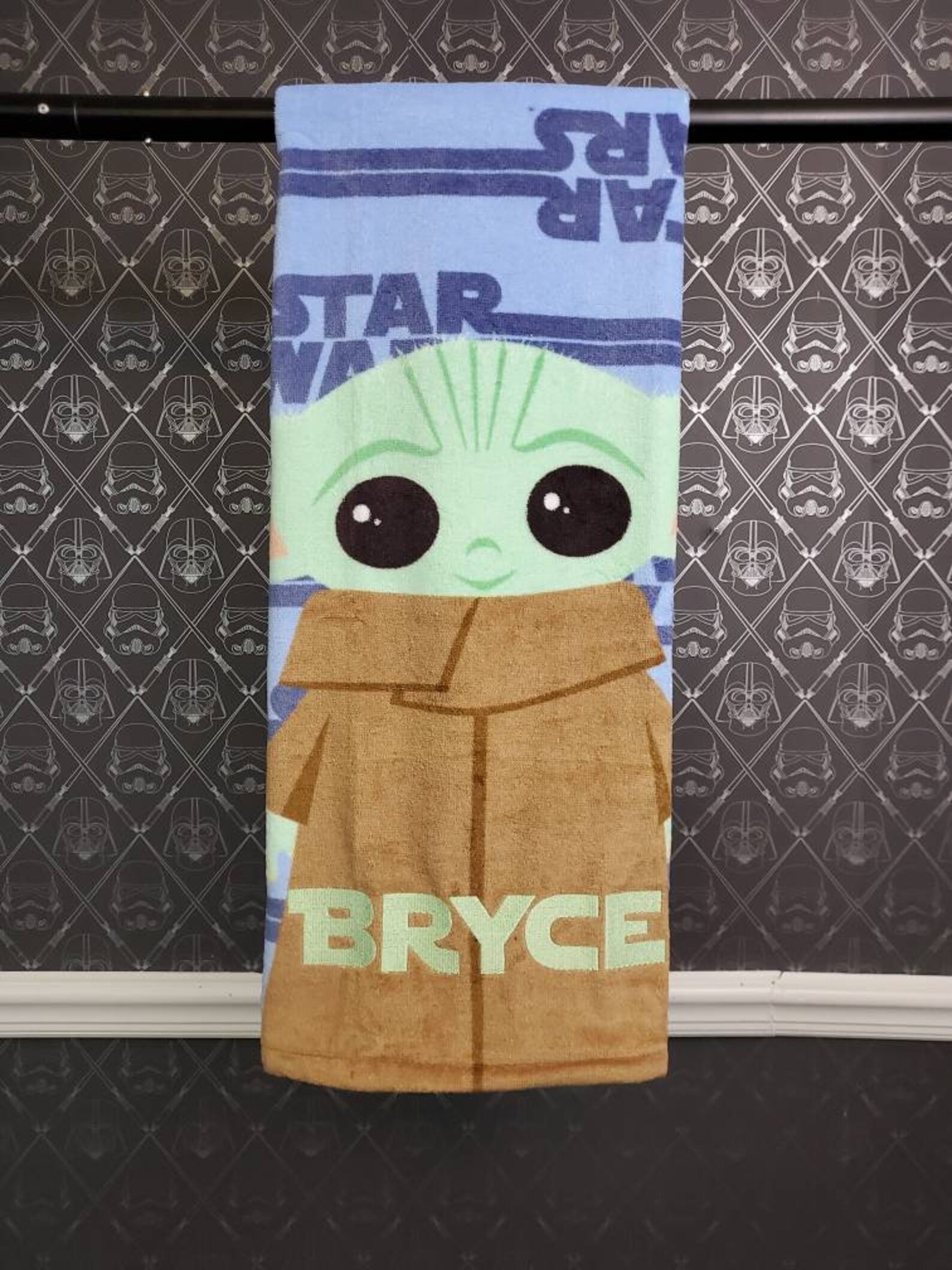 Personalized Baby Yoda grogu Bath Towel in Star Wars Font Etsy