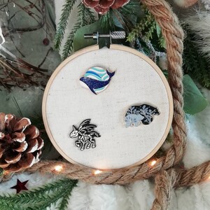 Magnetic needle holder / needle minder "Blue whale" "Winged unicorn" "Bear and cub"