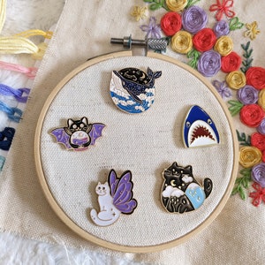 Magnetic needle holder / needle minder "Celestial whale", "Jaws of the sea", "Cloudy cat", "Butterfly cat" or "Bat cat"