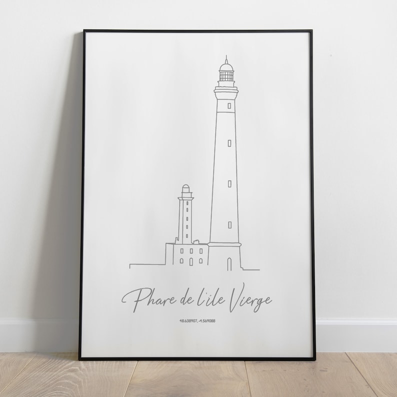 May include: A black and white line drawing of the Phare de l'&Icirc;le Vierge lighthouse in France. The text "Phare de l'&Icirc;le Vierge" is written below the lighthouse.