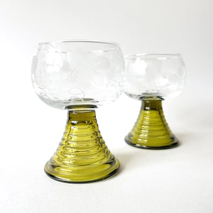 Green Glass Wine Goblets Pair, Vintage Short Ribbed Stem