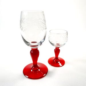 Vintage Etched Aperitif Glasses Set, Ruby Red Stem Small Liqueur Port Wine