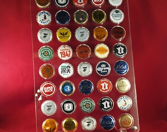 Présentoir en plexiglas pour capsules de bière