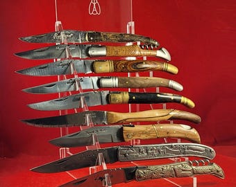 Customizable plexiglass display stand for 9 knives!