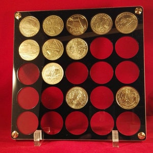 Plexi display for medals from the Paris Mint